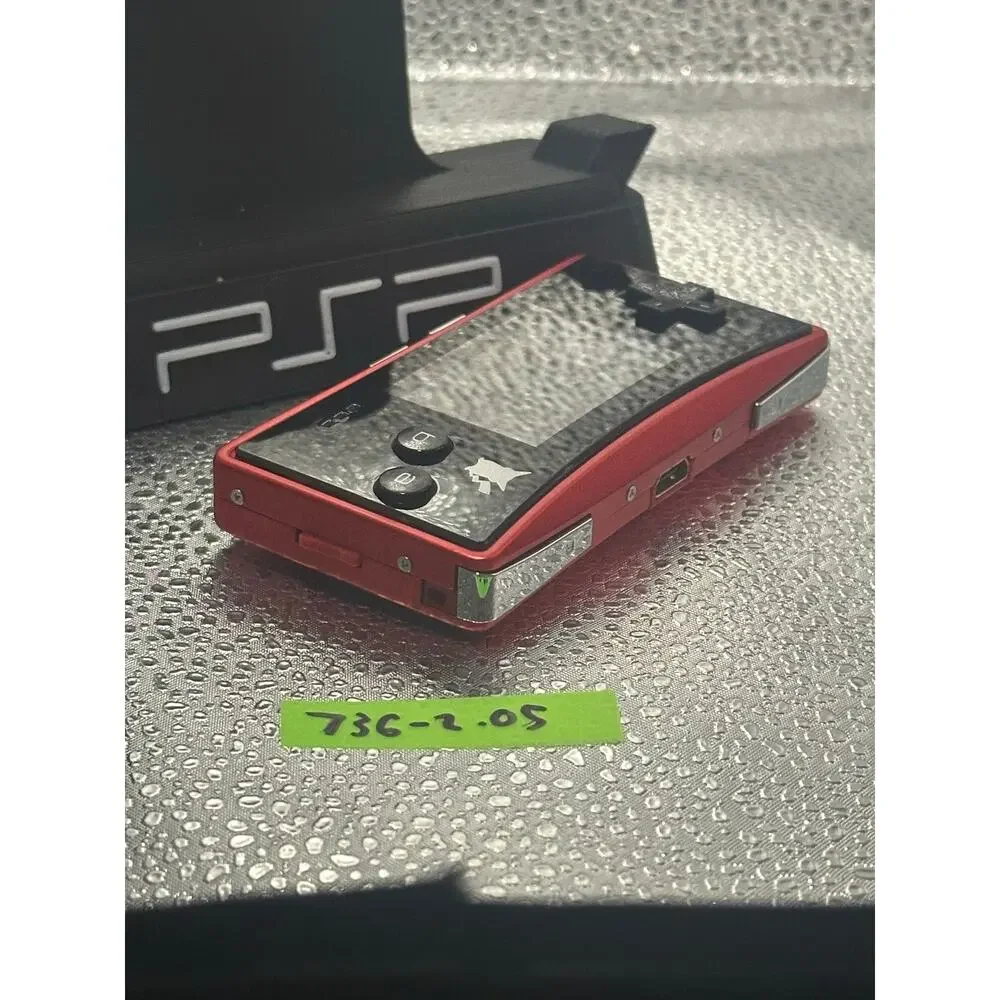 Nintendo Game Boy Micro Pokémon Center Limited Edition Black Red Pikachu Japan